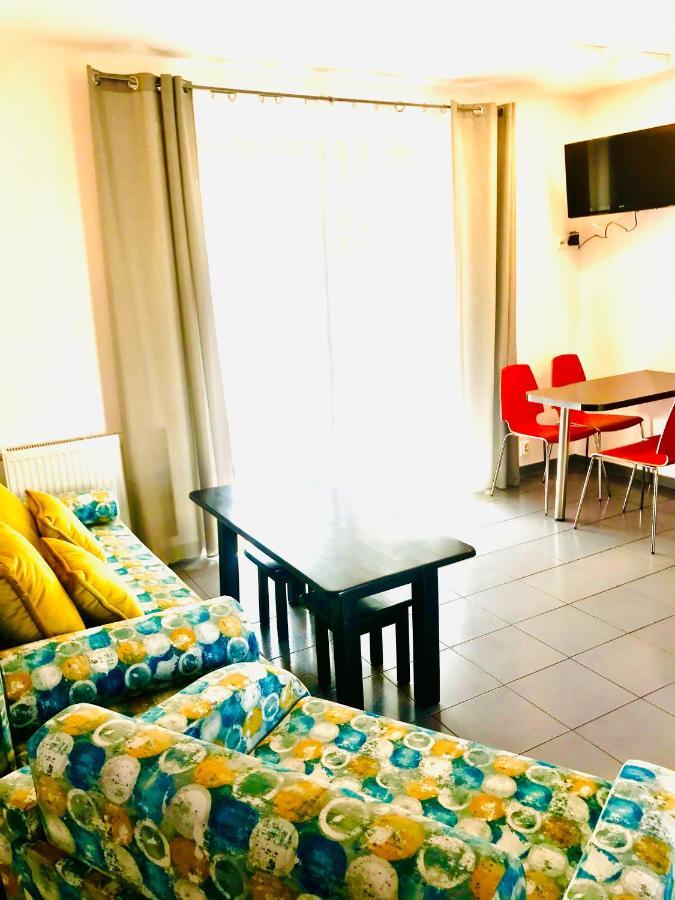 Domki I Apartamenty Caloroczne Koliber